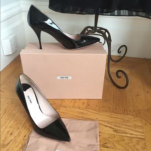 Mui Mui black patent Leather pumps